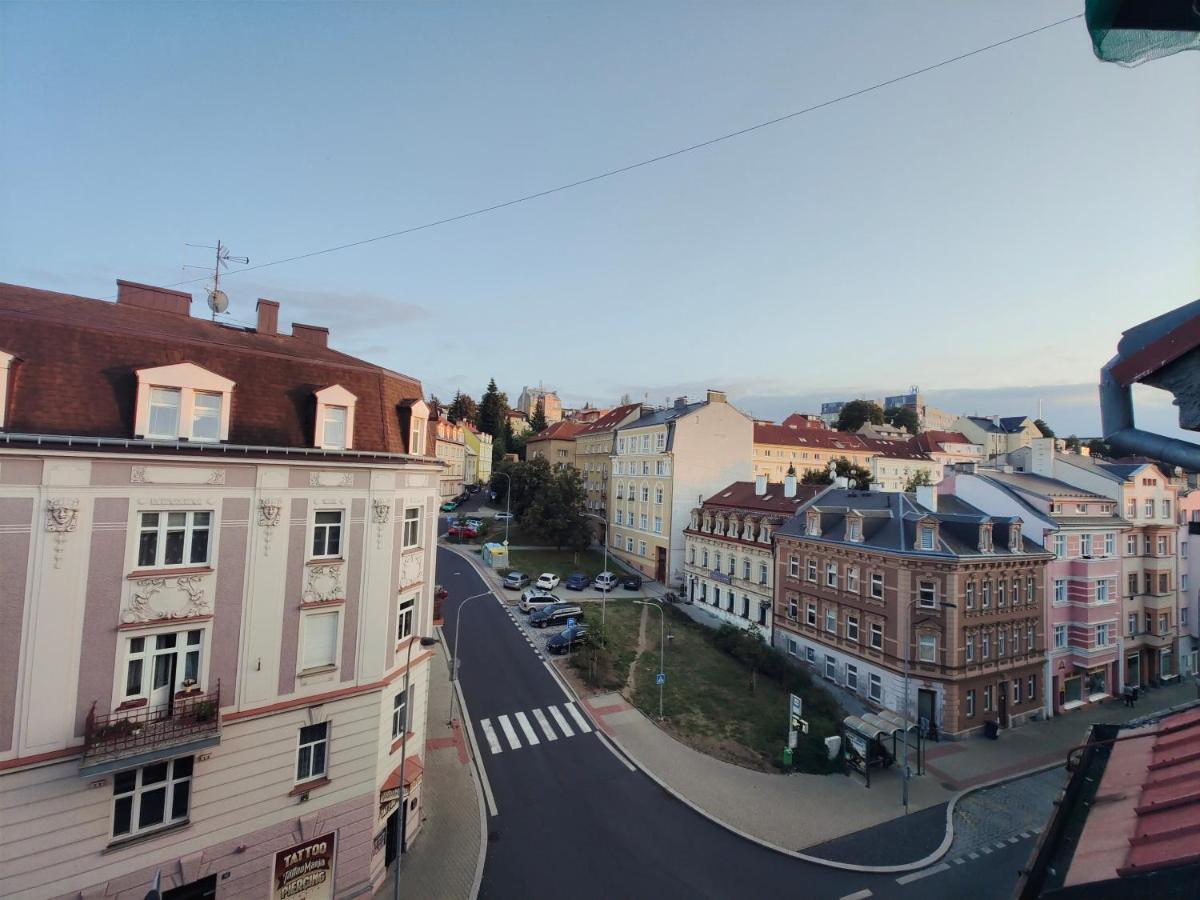 Apartmán v centru Karlovy Vary Exterior foto